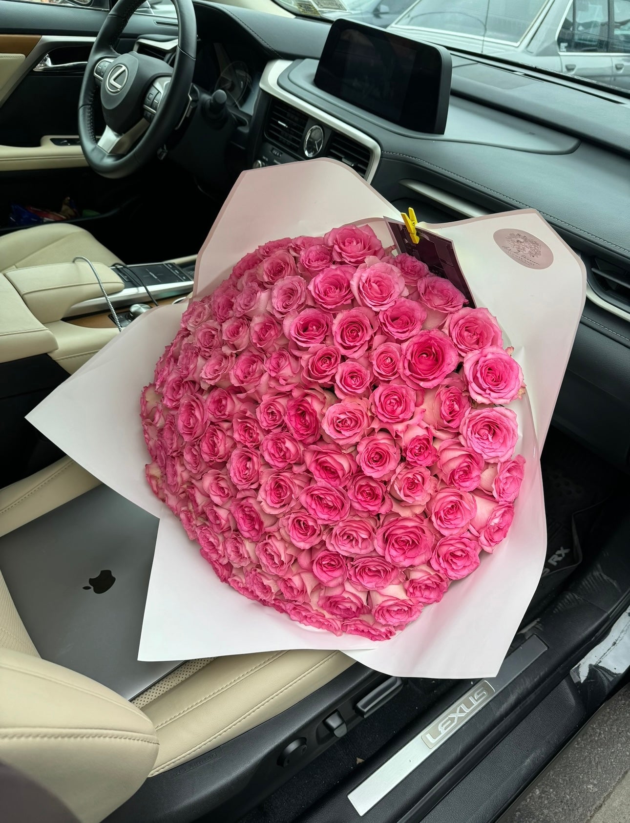 Light Pink Roses Bouquet