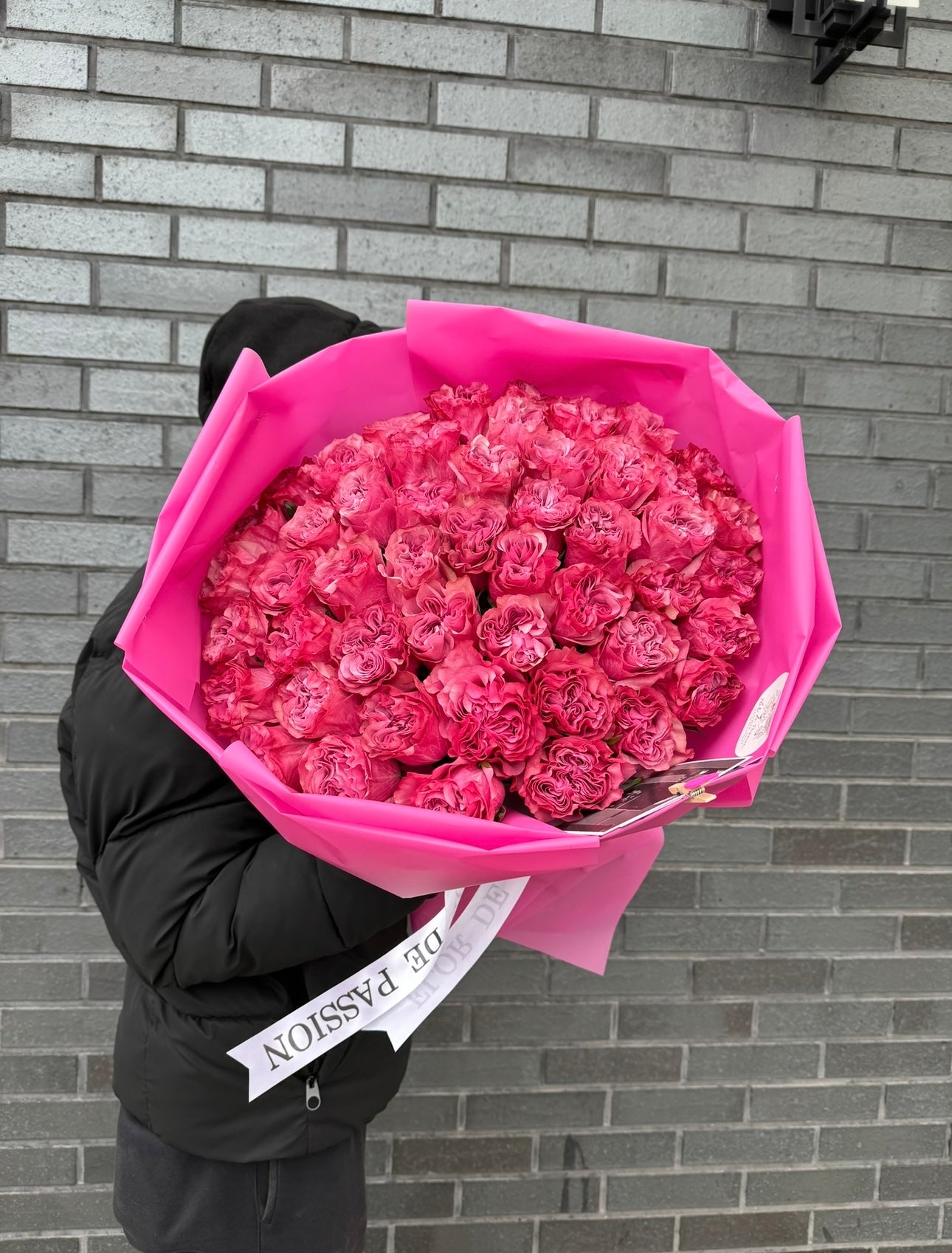 Country Blues Premium Roses