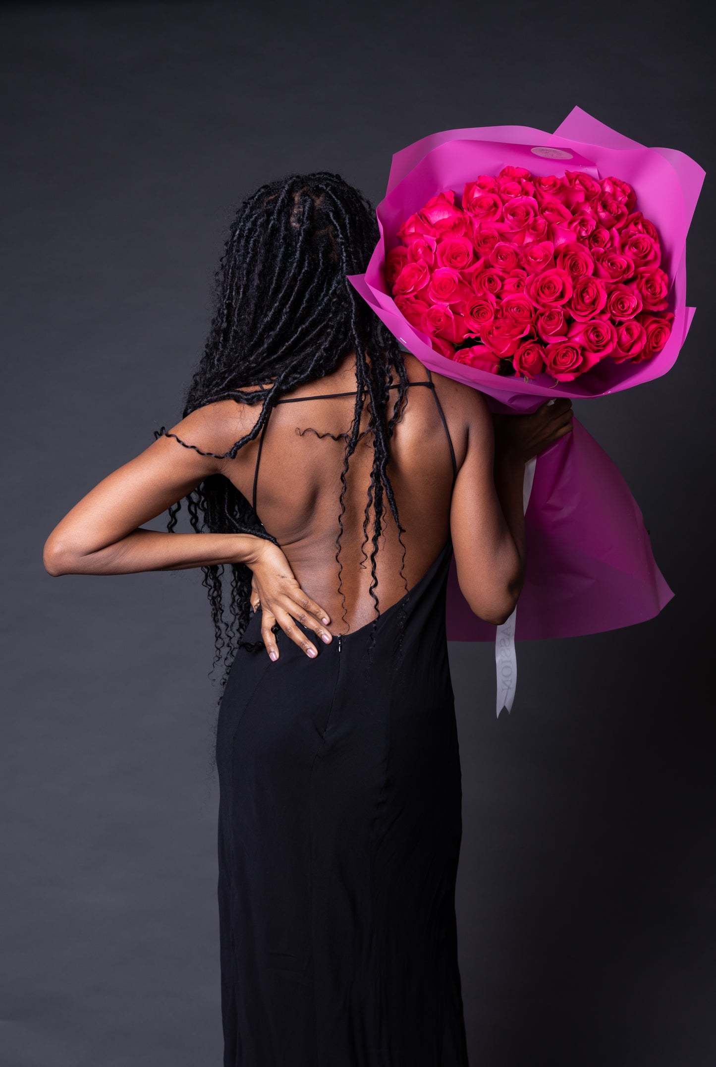 Premium Hot Pink Roses (Valentine's Day)