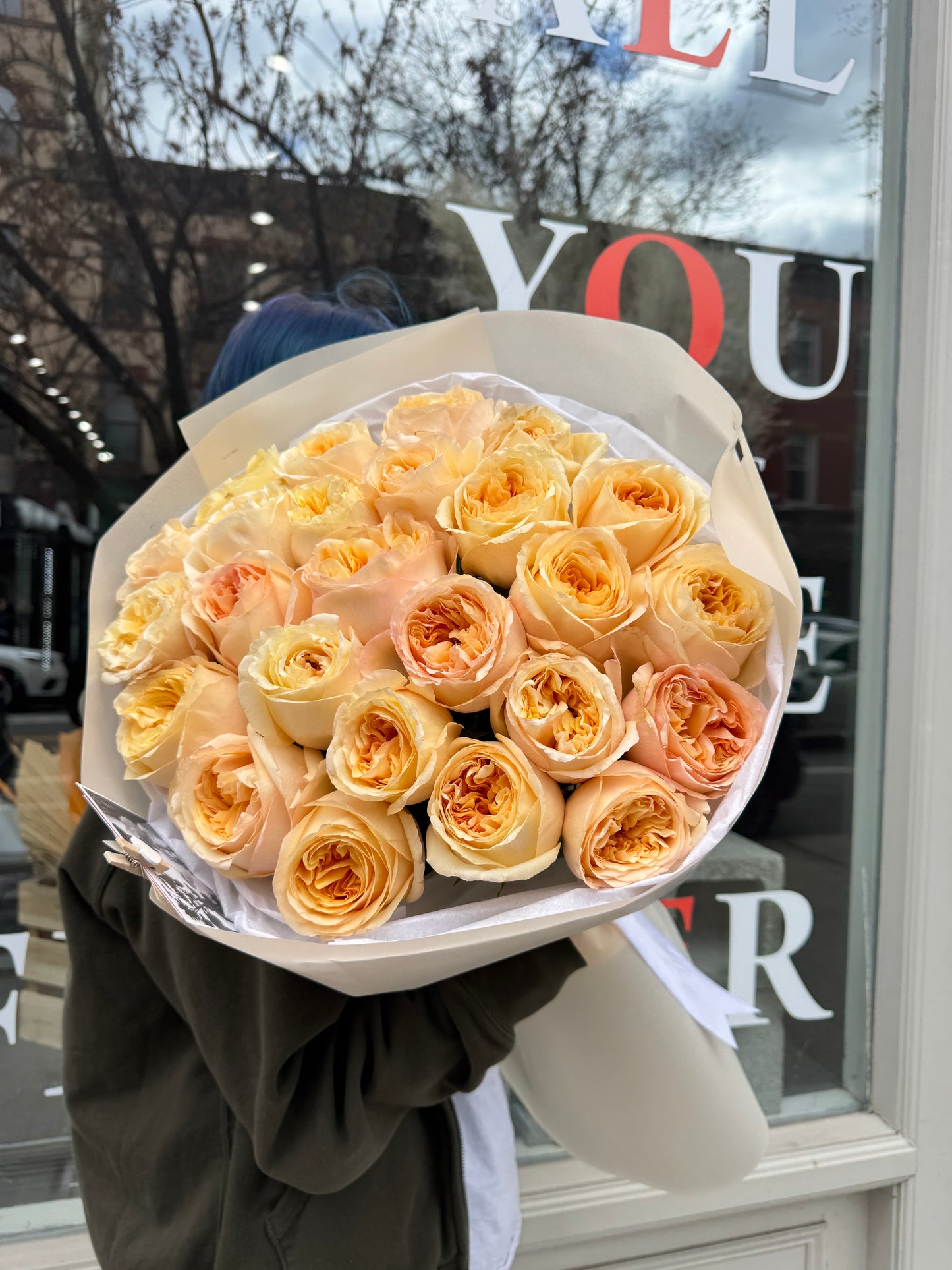Cream Expression Garden Peony Roses
