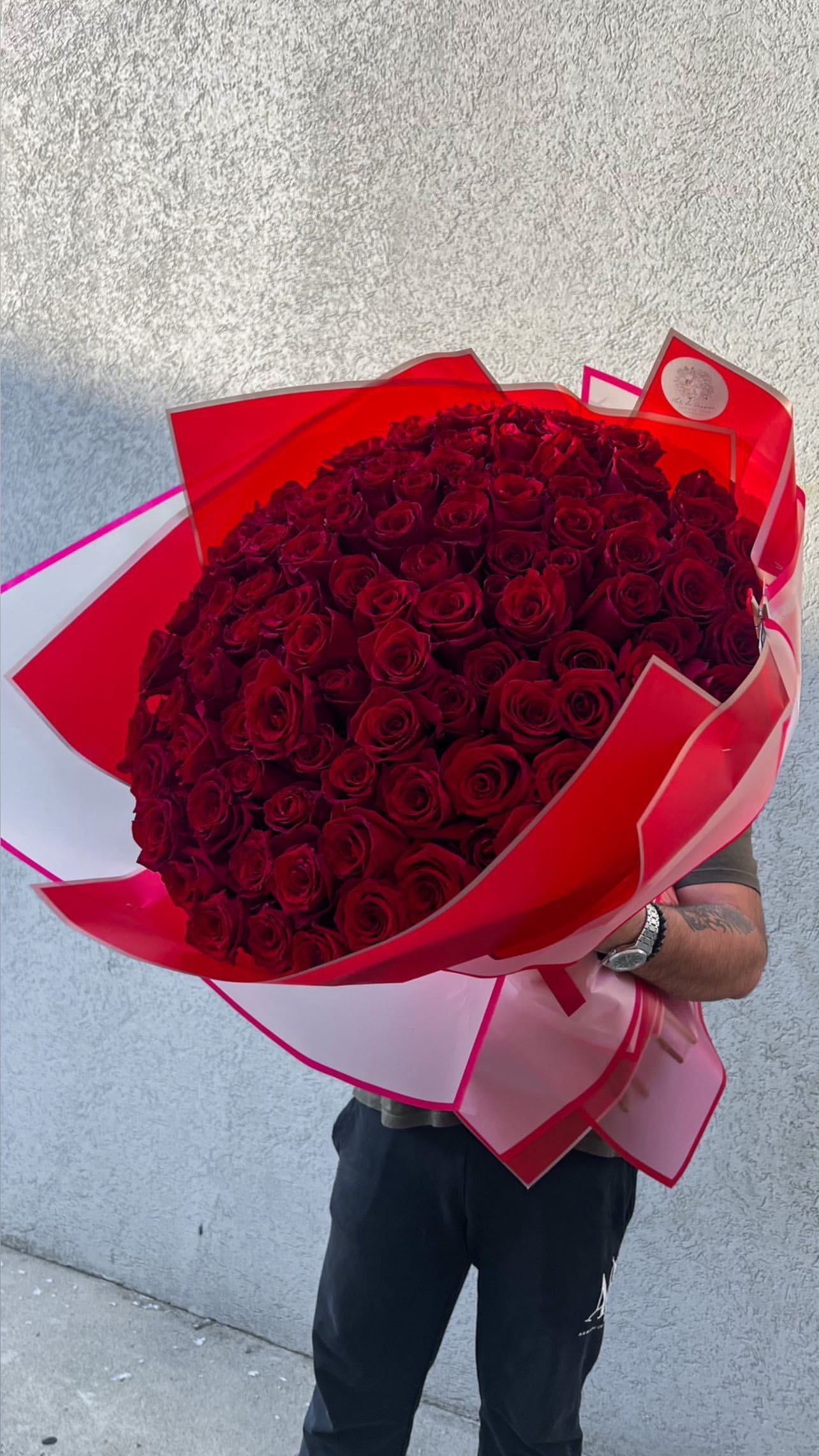 Premium Red Roses Bouquet (Valentine's Day)