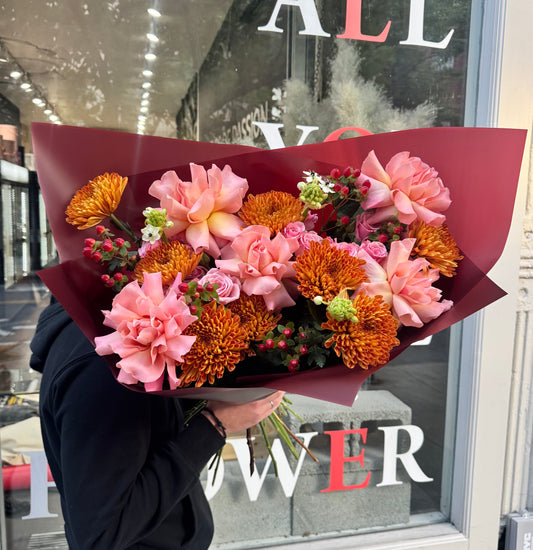 “Blush&Bronze” Bouquet (Hermosa French roses, chrysanthemums, ornithogalum, spray roses, hypericum)
