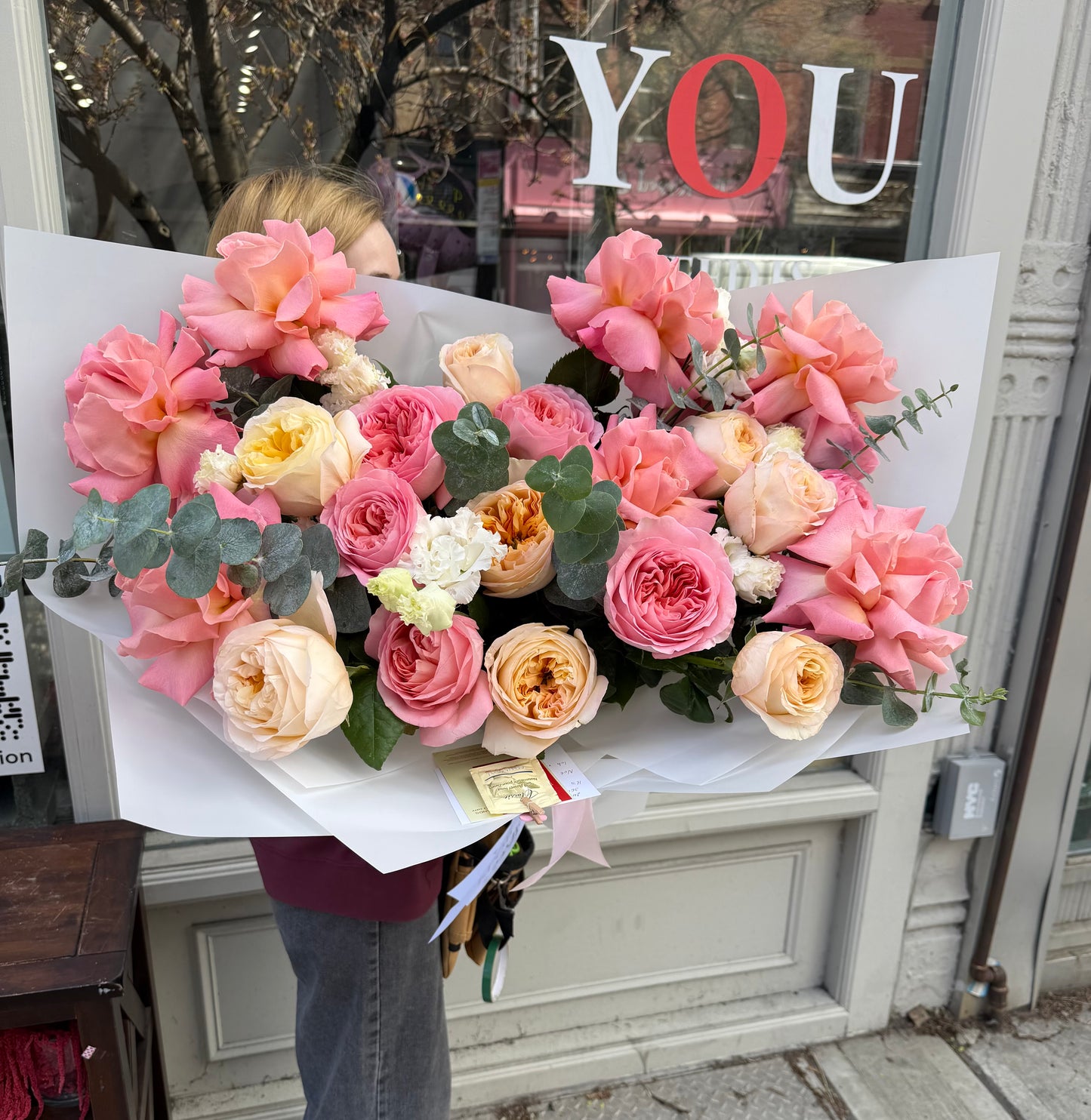 "Rose Paradise” Bouquet (Mother's Day)