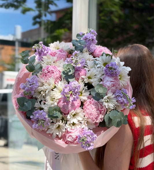 “That one day” Bouquet (Peonies, Daisy, Eucalyptus, Stocks)