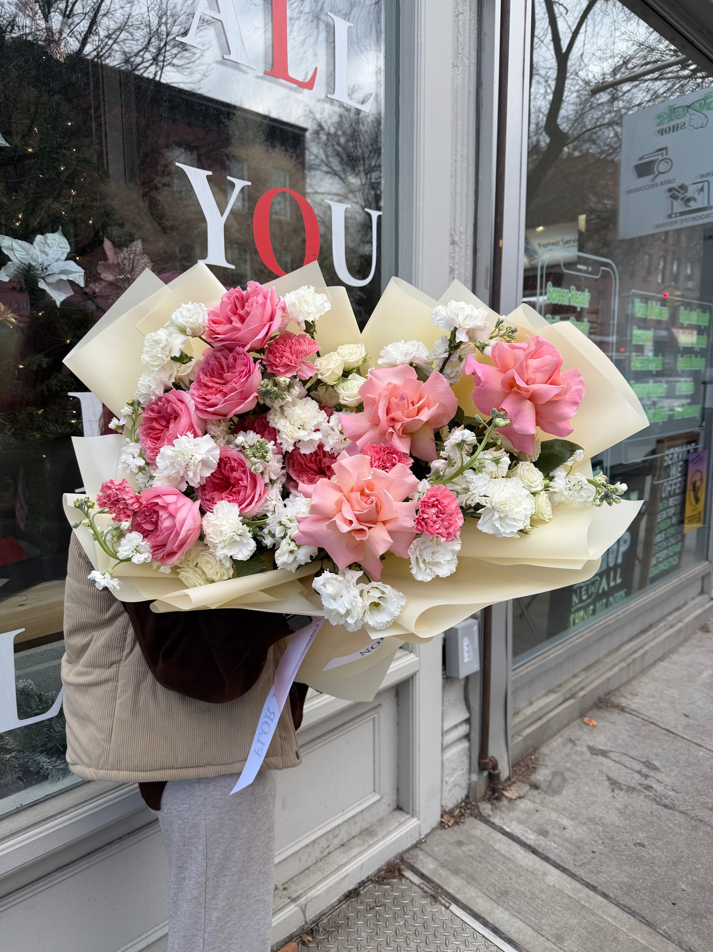 "Cloud of Feelings" Bouquet (Valentine's Day)