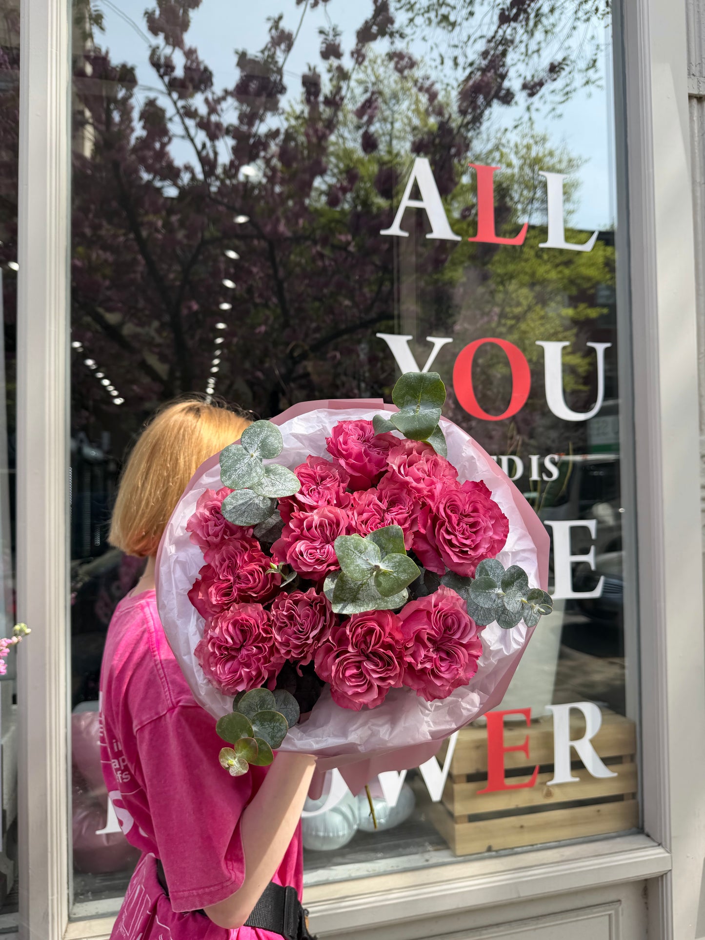 Country Blues Roses & Eucalyptus
