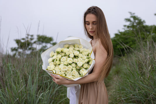 Mono White Spray Roses