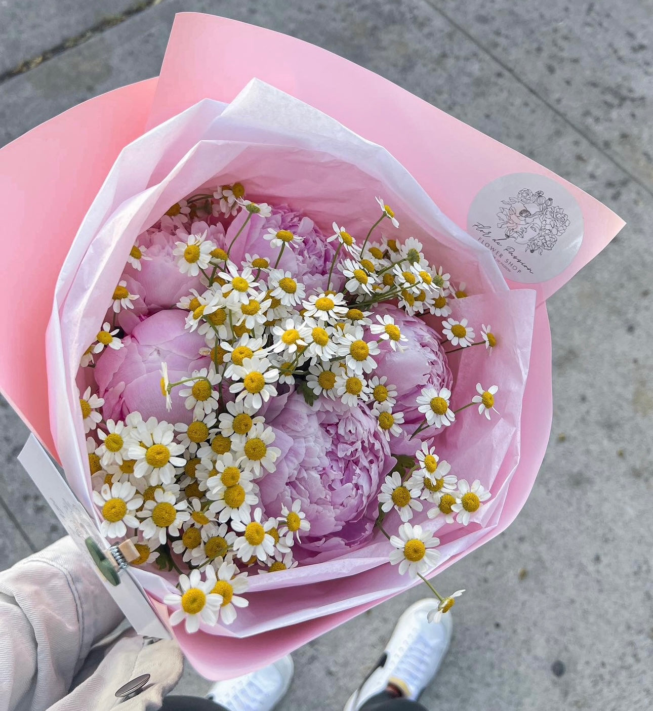 Bouquet of Pink Peonies with Chamomiles