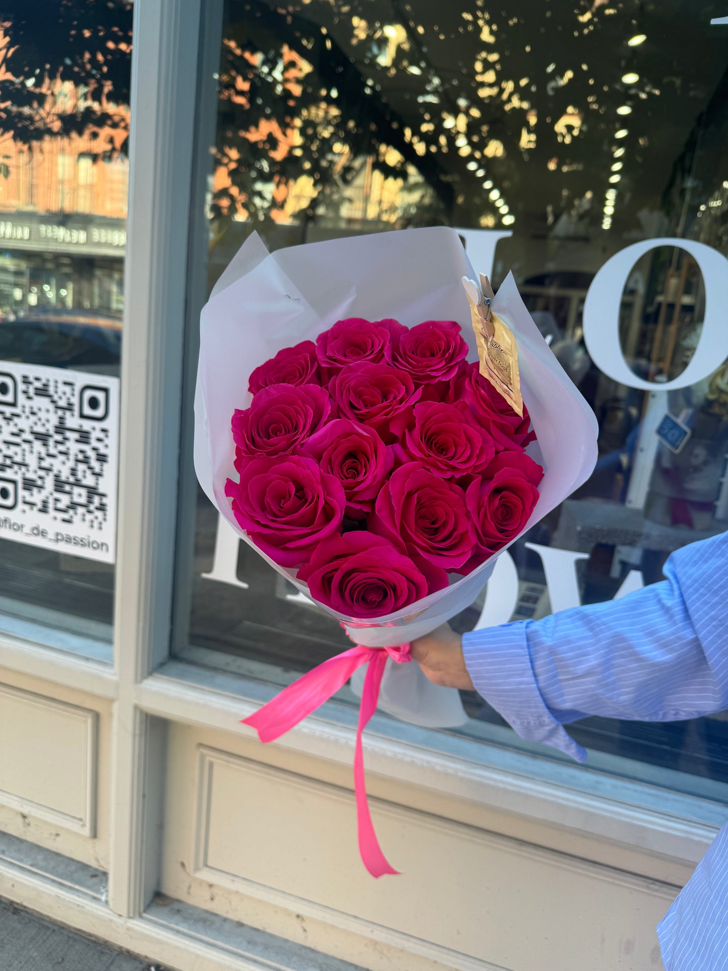 Hot Pink Roses Bouquet