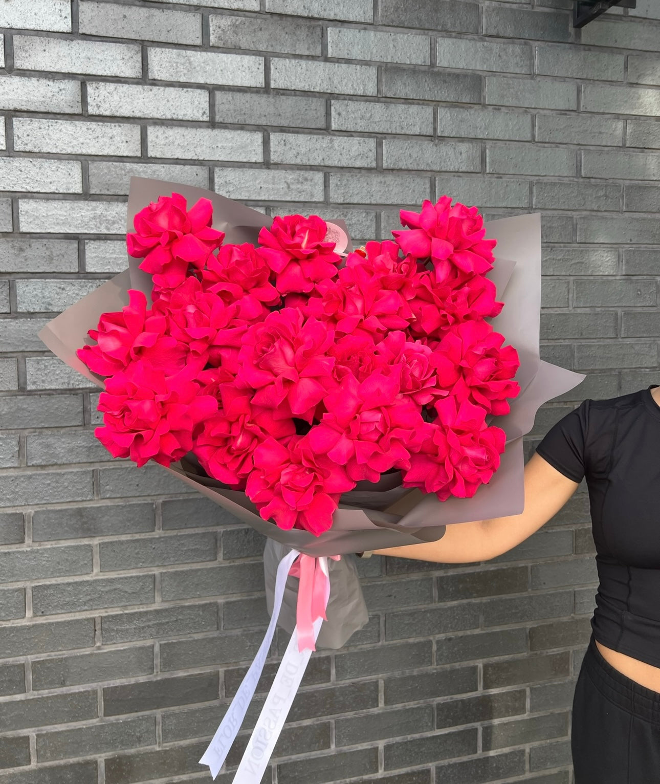 Pink Floyd Roses Bouquet