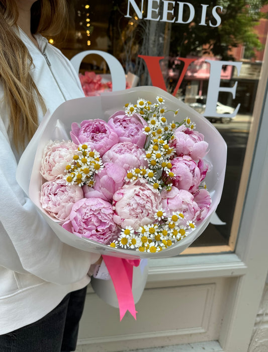 Bouquet of Pink Peonies with Chamomiles