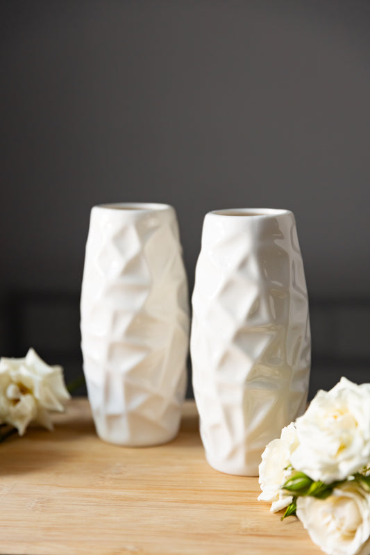 Simple Style Geometry White Ceramic Vase